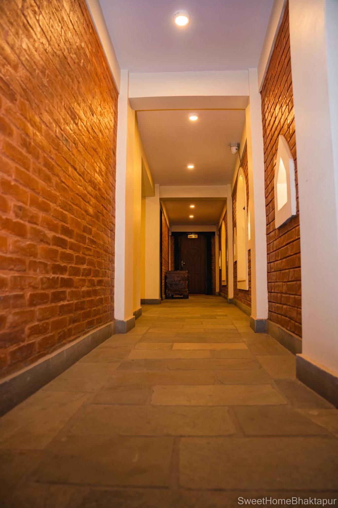 Hotel Sweet Home Bhatgoan Extérieur photo