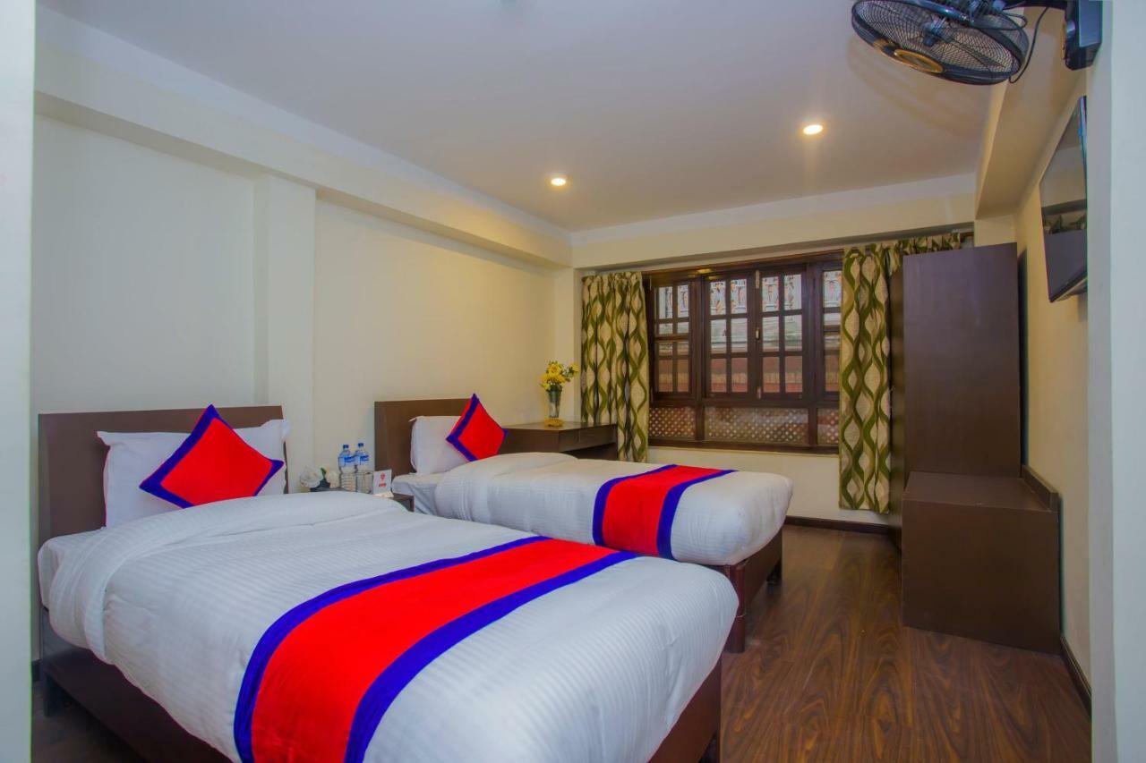 Hotel Sweet Home Bhatgoan Extérieur photo
